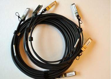 10G SFP + dirigen el cable de la fijación